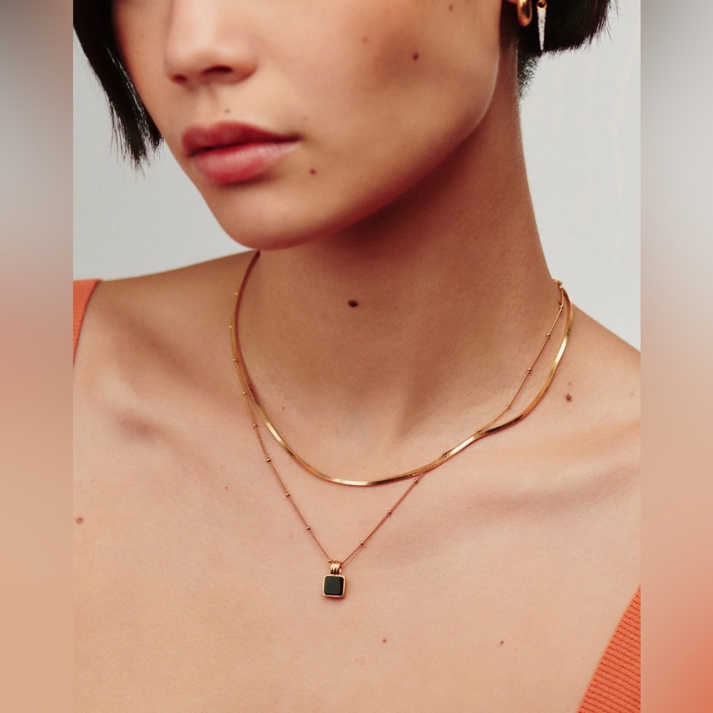 Missoma LUCY WILLIAMS SHORT SQUARE SNAKE CHAIN NECKLACE